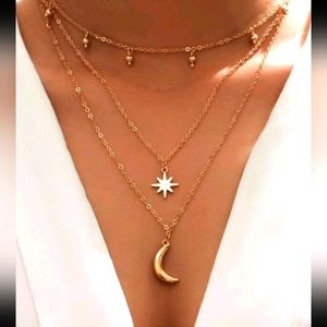 LAYERED GOLD STAR AND MOON NECKLACE 3 LAYERS NEW